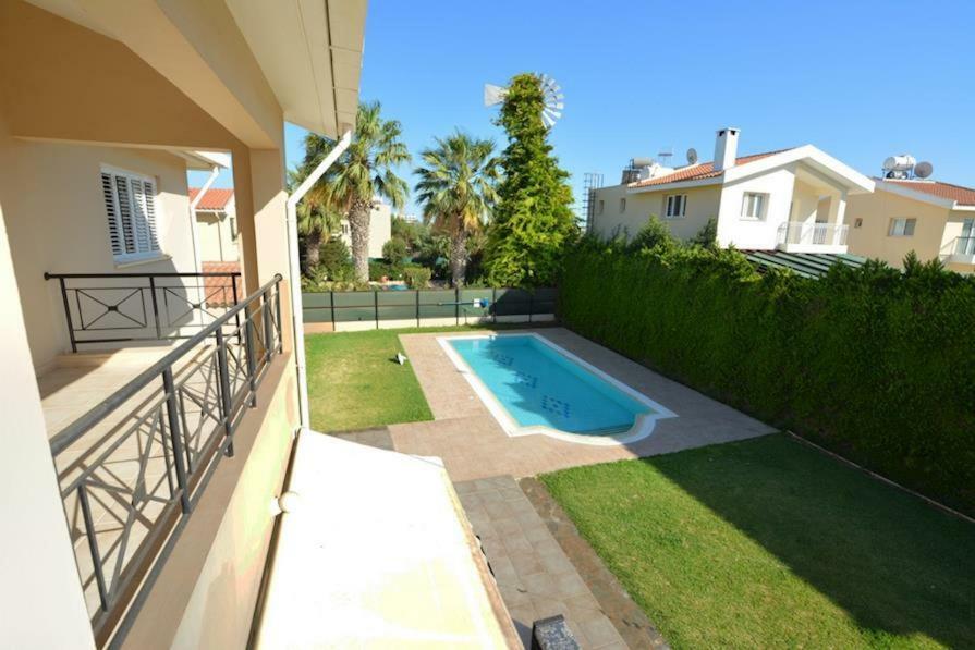 Villa Daryah Sirina Bay Протарас Екстер'єр фото