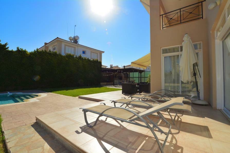 Villa Daryah Sirina Bay Протарас Екстер'єр фото