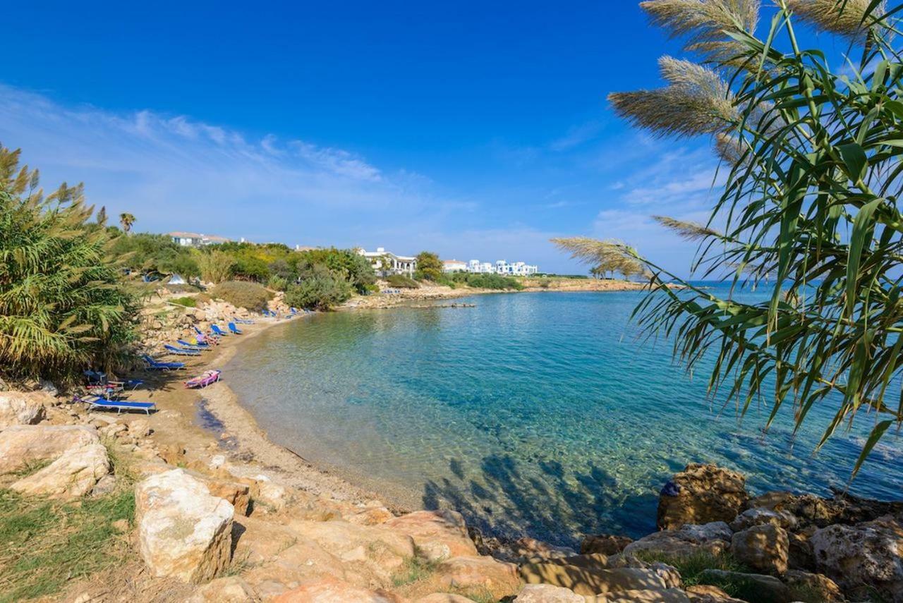 Villa Daryah Sirina Bay Протарас Екстер'єр фото